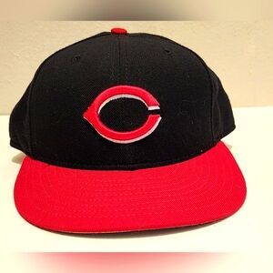 Cincinnati Reds New Era on-field Baseball Hat  NWOT